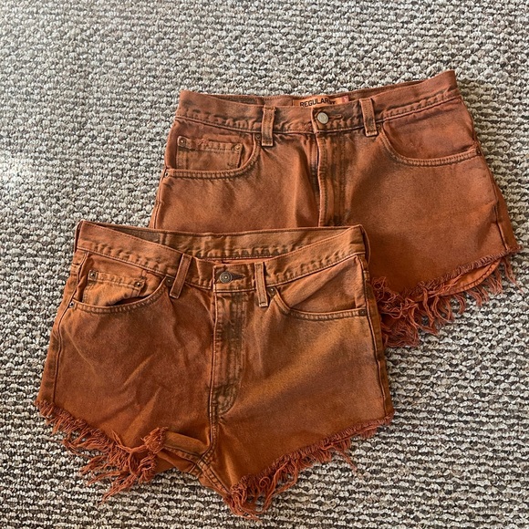 Levi’s Jean Shorts - Picture 2 of 8